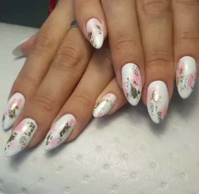 Ногтевая студия "Nailnatale".