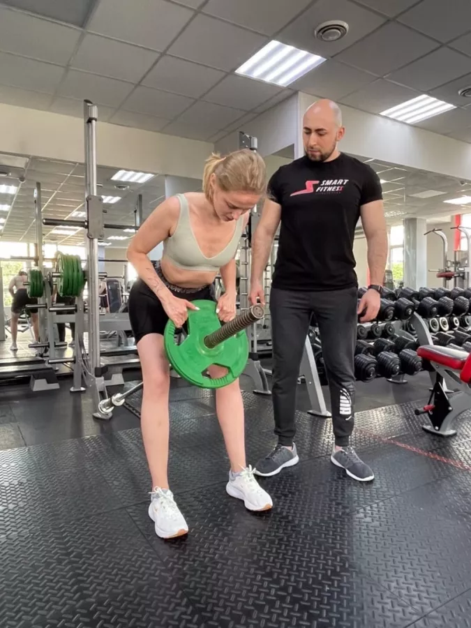 Фитнес-клуб Smart fitness в Краснодаре: Возможны разовые посещения, Детский уголок, Фитнес для детей, Фитнес бар, Персональный тренер, Массаж,