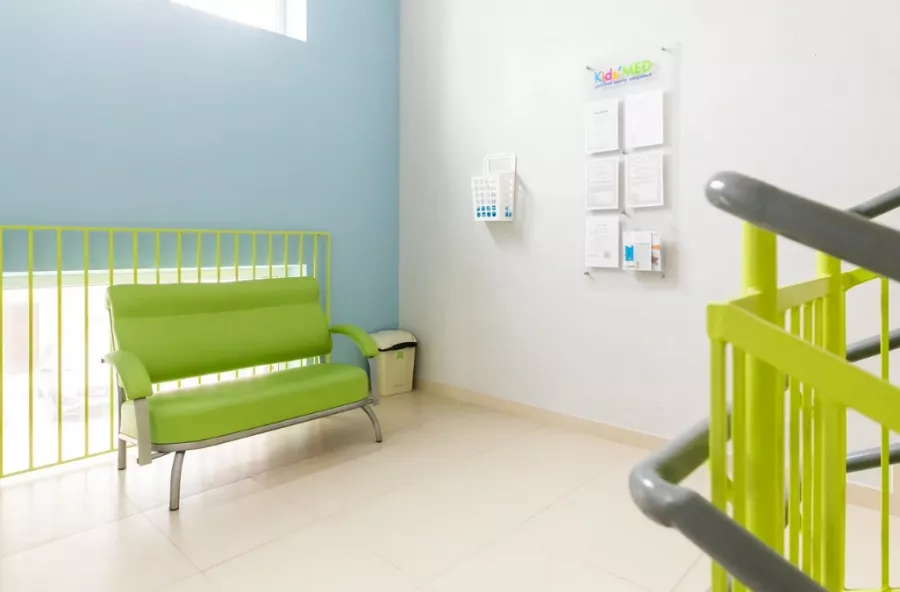 Частная детская клиника Kids'MED в Краснодаре: Медицинский центр, Медицинские услуги, Медицинская диагностика, Профилактика, Лечимся, Врачи,