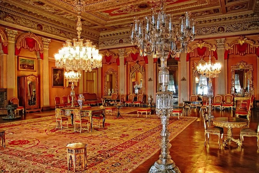 Дворец Долмабахче в Стамбуле: Отдых, Архитектура, Искусство, История,