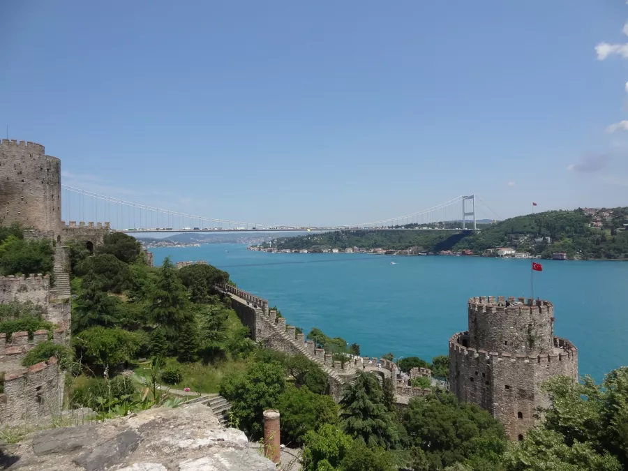 Крепость Румелихисар в Стамбуле: Архитектура, Искусство, Экскурсия, История, Достопримечательность,