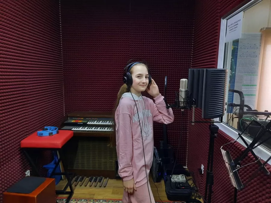 Музыкальная школа Вокалiz в Краснодаре: Музыкальная школа, Музыкальные инструменты, Музыкальное оборудование, Музыкальное образование, Репетиторы , Вокал,