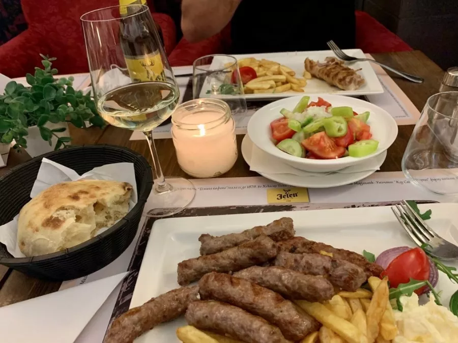 Restoran Kolarac в Белграде: Ресторан, Вкусно, Интерьер, Уют,