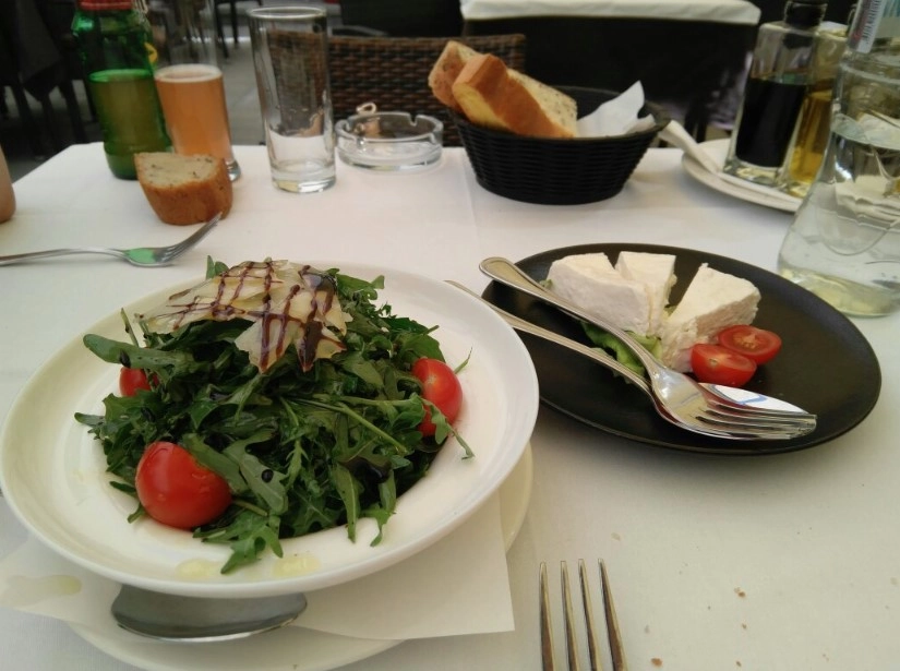 Restoran Kolarac в Белграде: Ресторан, Вкусно, Интерьер, Уют,