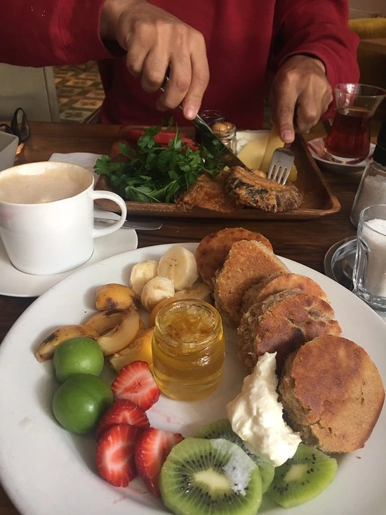 Кафе - Journey в Стамбуле: Кафе, Уют, Национальное, Вкусно,