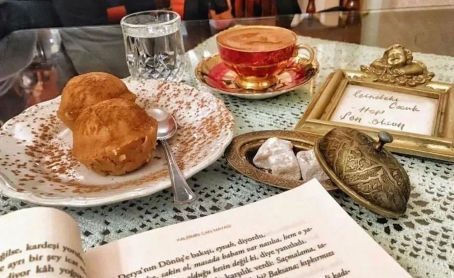 Кафе Velvet Cafe в Стамбуле: Кафе, Напитки, Десерты , Уют, Национальное,