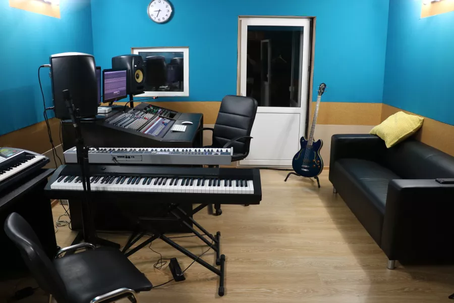 Студия звукозаписи Музроссия в Санкт-Петербурге: Звукозапись, Музыка,