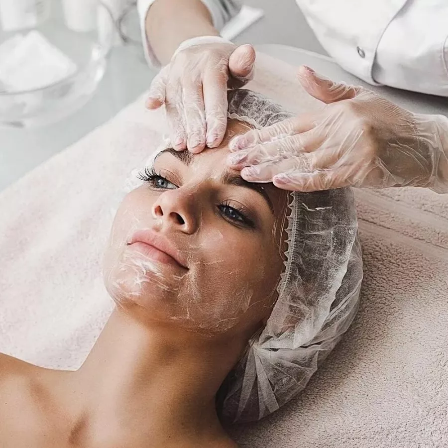 Салон красоты Holistic Beauty в Владивостоке: Косметология, Солярий, Массажный салон, Парикмахерская, Барбершоп,