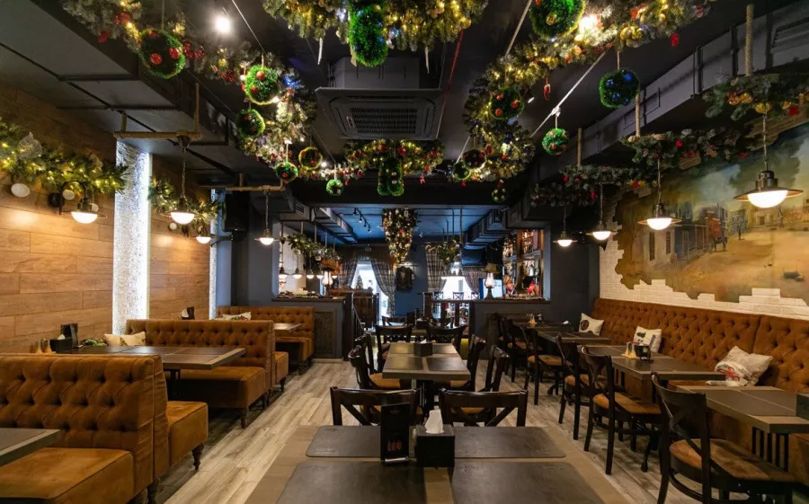 Бар Honky Tonk Piano Bar в Минске: Бизнес-ланч, Заказ столиков, Винная карта, Можно с ноутбуком, Живая музыка, До 50 мест, Можно с собакой, Европейская кухня,