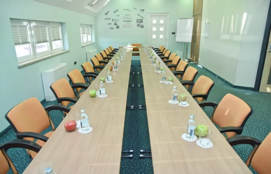 Kopernikus Hotel Prag в Белграде: Отель, Бар, Ресторан, Уют, Архитектура,