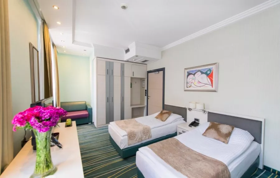 Kopernikus Hotel Prag в Белграде: Отель, Бар, Ресторан, Уют, Архитектура,