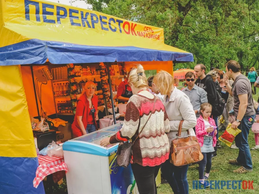 Супермаркет ПерекрестОК в Минске: Еда, Наличный расчёт, Магазин, Мясо, Оплата картой, Чай,