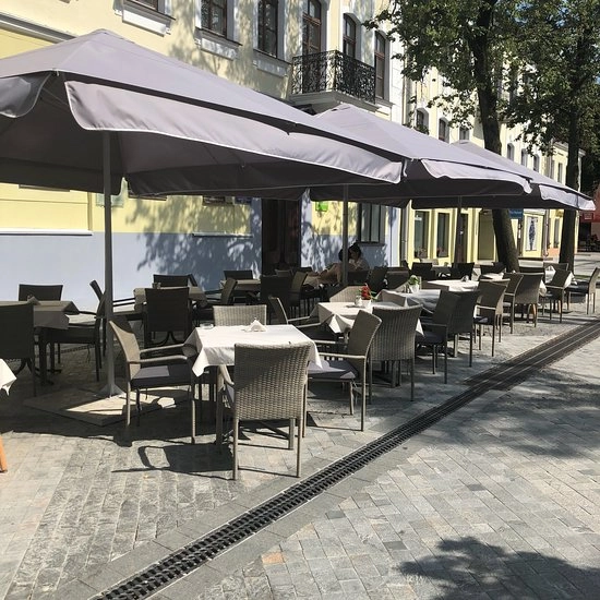 Кафе Моя дорогая в Минске: VIP-зал, Летняя терраса, Белорусская кухня, Заказ столиков, Бизнес-ланч, Винная карта, Европейская кухня, Завтрак,