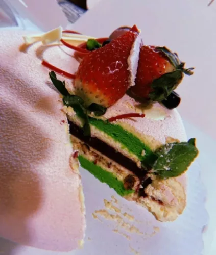 Кафе-кондитерская Десертория  в  Краснодаре