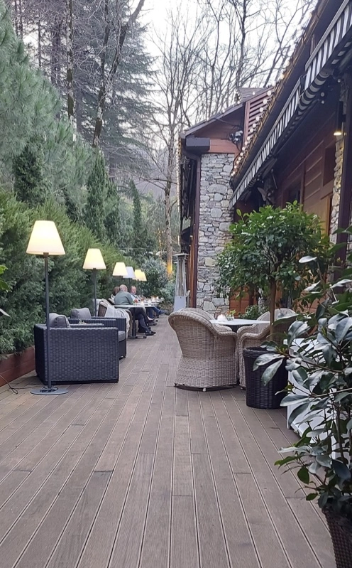 Ресторанный комплекс Mamai-cale в Сочи: Еда, Ресторан, Итальянская кухня, Европейская кухня, Кавказская кухня,