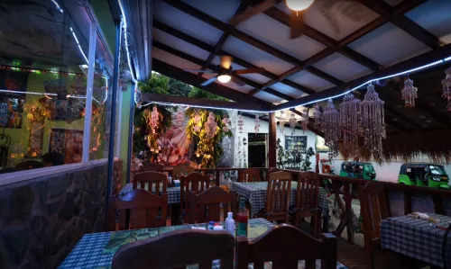 Ресторан Garlic 'n lemon bistro  в  Бохоль