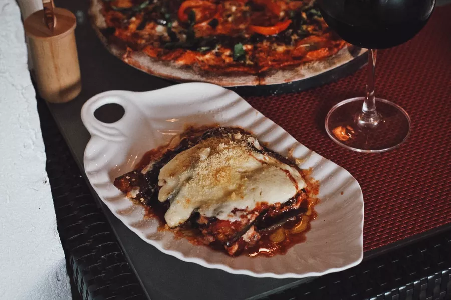Ресторан Giuseppe Pizzeria & Sicilian Roast в Бохоль: Еда, Пицца, Итальянская кухня, Ресторан,