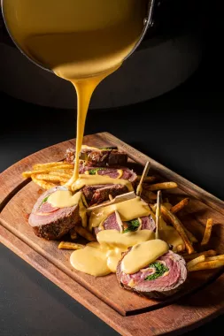 Ресторан «Meat Coin Country Club»