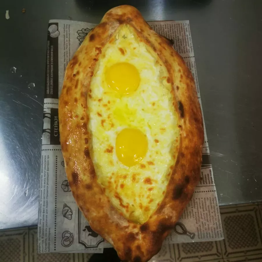 Кафе Street Cafe в Анапе: Спортивные трансляции, Летняя терраса, VIP-залы, Кондитерские изделия, Выпечка, Русская кухня, Европейская кухня,