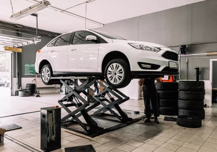 Сервисный и шинный центр Tyreplus в Санкт-Петербурге: Автолюбителям, Шиномотаж, Балансировка, СТО, Авторемонт,
