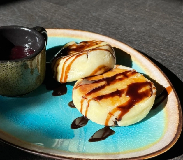 Кофейня Cofferencia в Краснодаре: Паста , Поке, Салаты , Боулы, Можно с собакой, Английский завтрак,