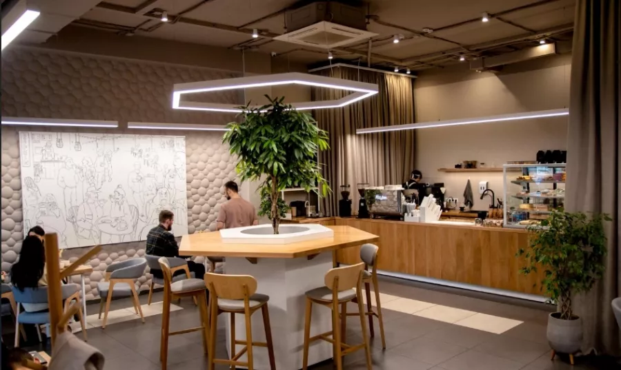 Кофейня Koffein в Краснодаре: Блины , Салаты , Сэндвичи, Свежевыжатые соки, Кофе с собой, Молочные коктейли ,