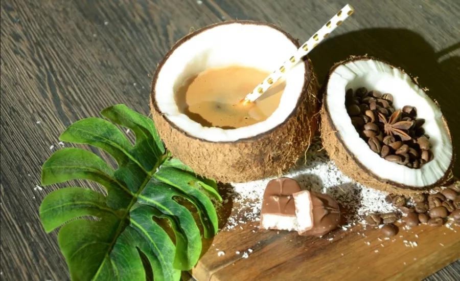 Кофейня Latte bar в Краснодаре: Хот- доги , Картофель-фри, Бельгийские вафли , Детское меню, Летняя терраса,