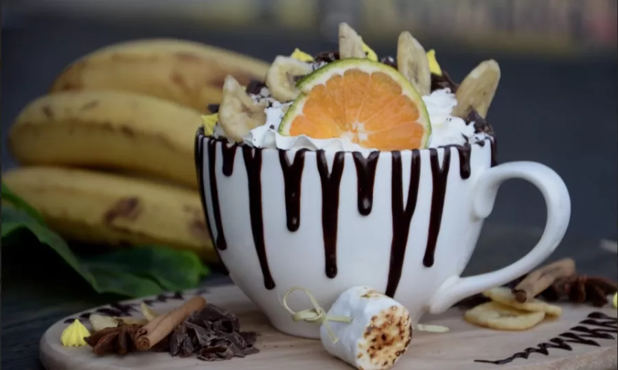 Кофейня Latte bar в Краснодаре: Хот- доги , Картофель-фри, Бельгийские вафли , Детское меню, Летняя терраса,