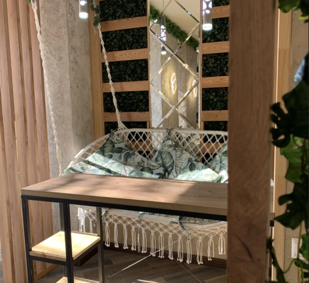 Кофейня Latte bar в Краснодаре: Хот- доги , Картофель-фри, Бельгийские вафли , Детское меню, Летняя терраса,