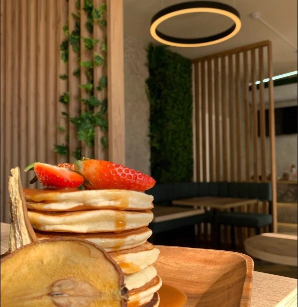 Кофейня Latte bar в Краснодаре: Хот- доги , Картофель-фри, Бельгийские вафли , Детское меню, Летняя терраса,