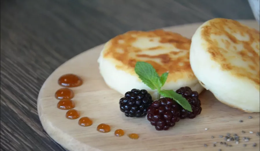 Кофейня Latte bar в Краснодаре: Хот- доги , Картофель-фри, Бельгийские вафли , Детское меню, Летняя терраса,
