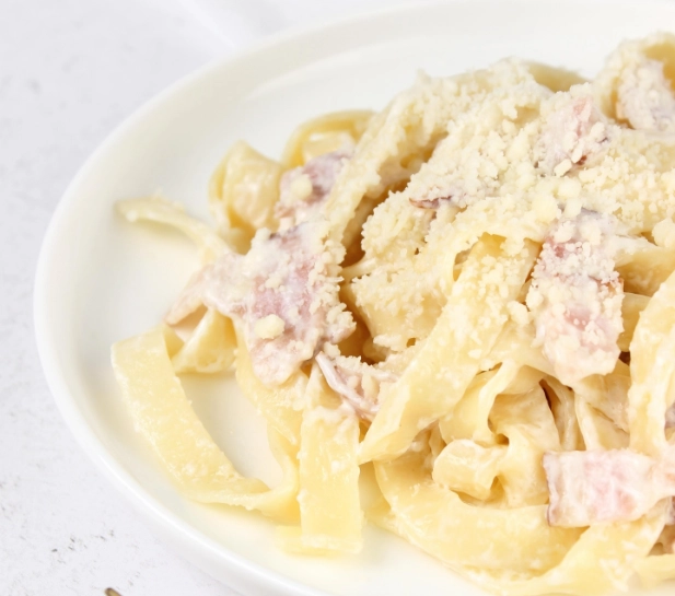 Кулинария Патрик & Мари на Ставропольской в Краснодаре: Блины , Пирожки , Десерты , Пицца , Салаты , Супы ,