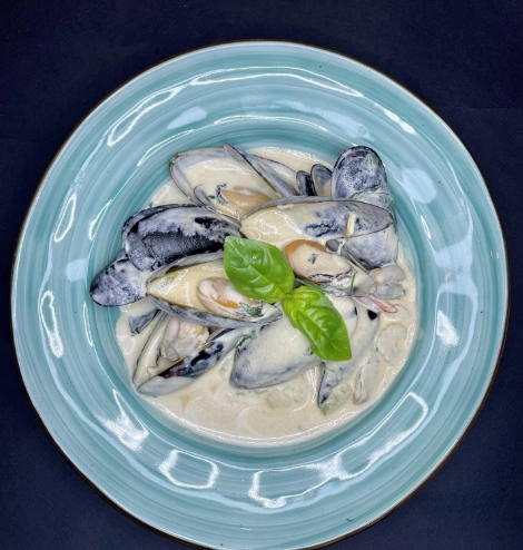 Кафе Аллея в Краснодаре: Итальянская кухня, Японская кухня, Европейская кухня, Доставка , Бизнес-ланч,