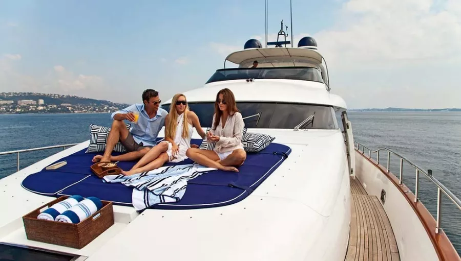 Аренда яхт и катеров Yachts Calypso в Сочи: ⚓Яхта, Аренда Яхты, Круиз на Яхте, Свадьба на Яхте, Корпоратив,