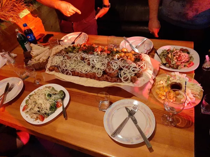 Кафе "Салют ".