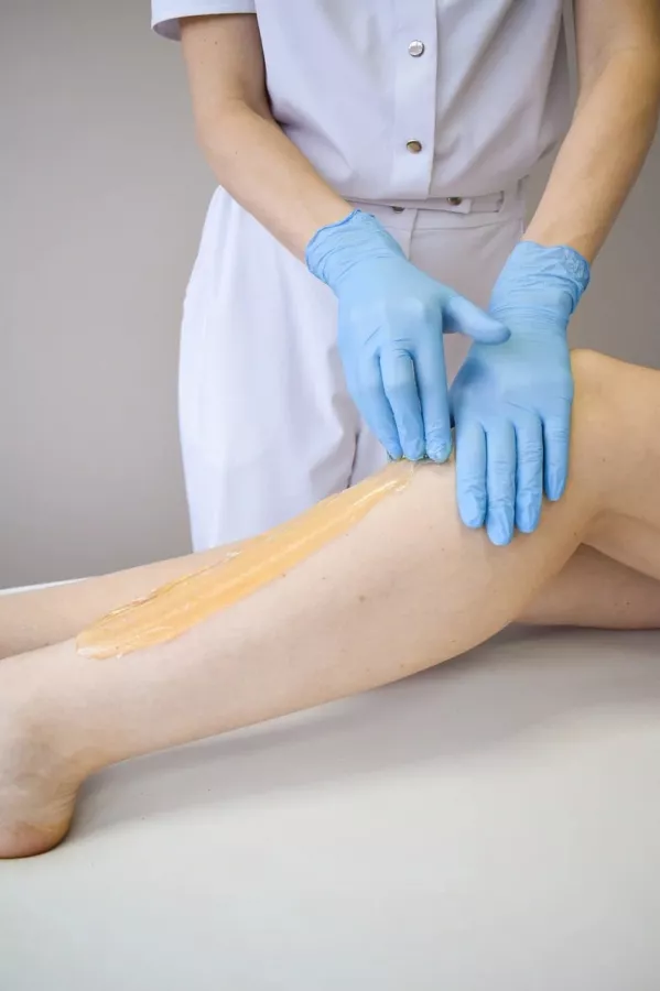 Салон красоты Aura Beauty в Владивостоке: Парикмахерская, Косметология, Массаж, Солярий, Депиляция,