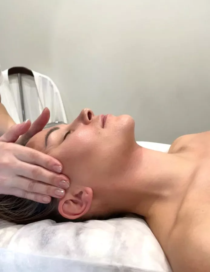 Салон массажа Body Time в Владивостоке: Массаж, Антицеллюлитный массаж, Ручной массаж, Sports massage, Classic massage,