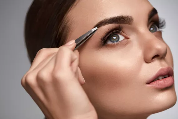Студия красоты "Bond Beauty Studio".