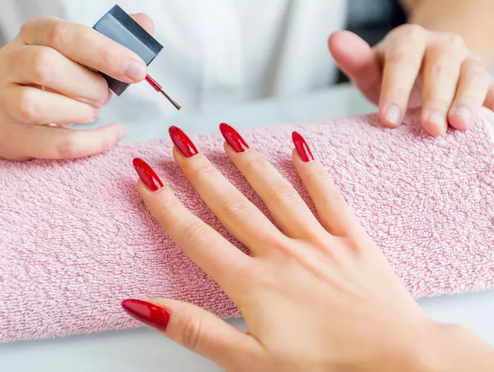 Студия красоты "Bond Beauty Studio".