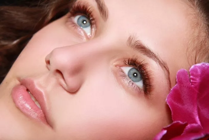 Студия красоты "Bond Beauty Studio".