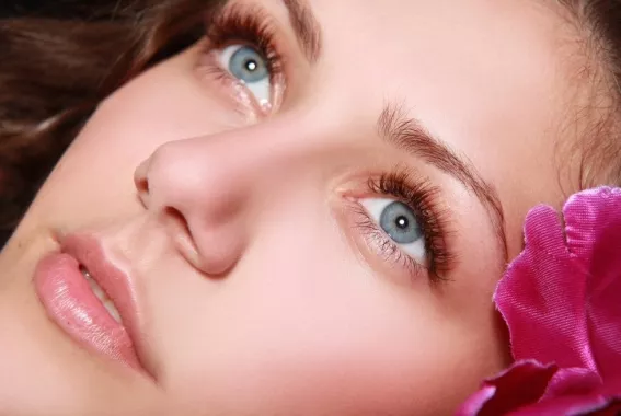 Студия красоты "Bond Beauty Studio".