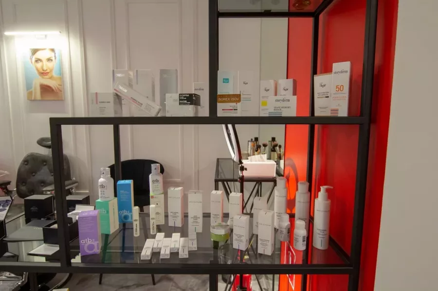 Студия силового лифтинг-массажа Face Place в Владивостоке: Массаж, Уход за лицом, Massage, Facial care,