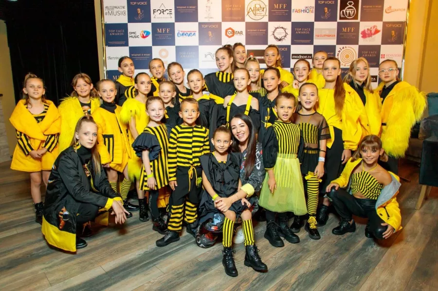 Детская школа моделей Happy Kids в Сочи: Подиум, Модель, Фотопозирование, Runway, стиль,