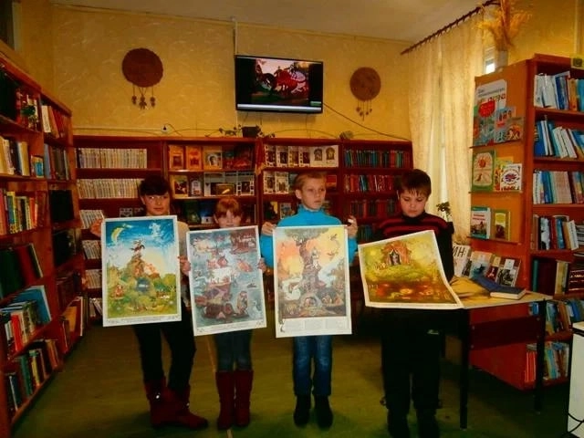 Библиотека им. Мичурина в Ростове-на-Дону: Библиотека, Читать, Книги, Чтение, Журналы,