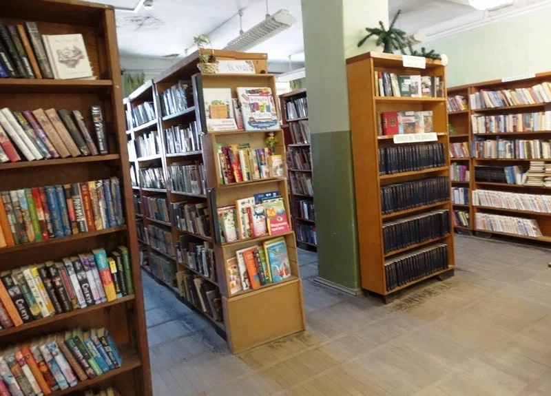 Библиотека имени В.А. Закруткина в Ростове-на-Дону: Библиотека, Читать, Книги, Журналы, Чтение,