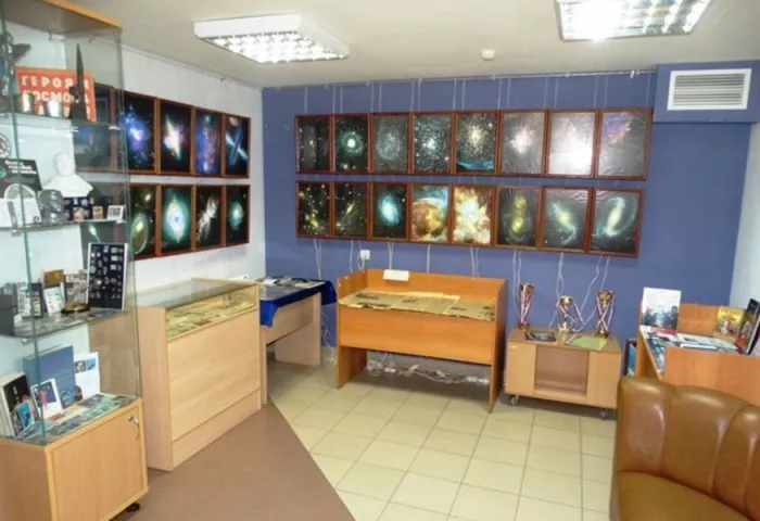 Библиотечно-информационный центр имени Ю.А. Гагарина  в  Ростове-на-Дону