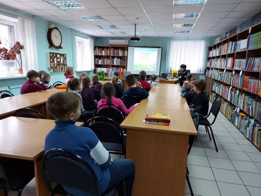 Центральная городская детская библиотека имени В.И. Ленина в Ростове-на-Дону: Библиотека, Читать, Книги, Журналы, Чтение, Book,
