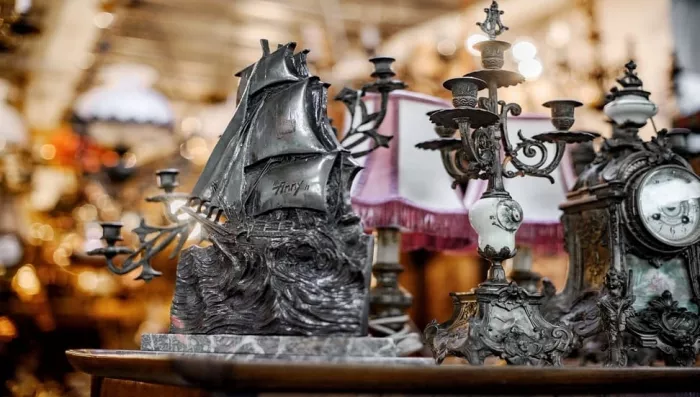 Антикварный магазин "Chulan Rostov".