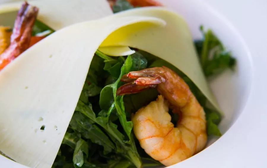 Ресторан ПРОСУШИ на Чекистов в Краснодаре: Еда, Супы, Японская кухня, Пицца, Доставка, Суши, Салаты, Итальянская кухня,