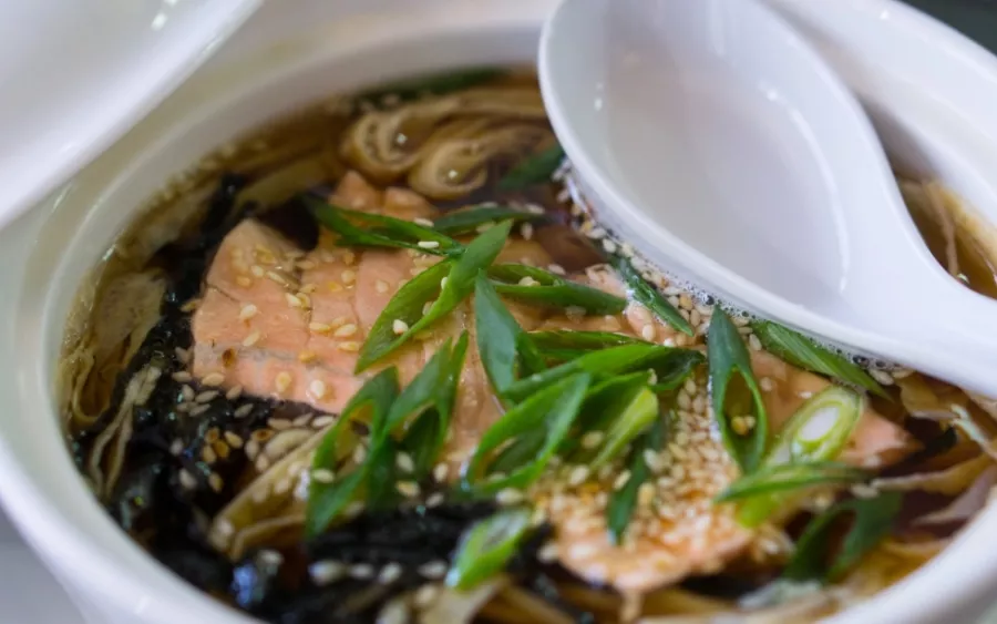 Ресторан ПРОСУШИ на Чекистов в Краснодаре: Еда, Супы, Японская кухня, Пицца, Доставка, Суши, Салаты, Итальянская кухня,